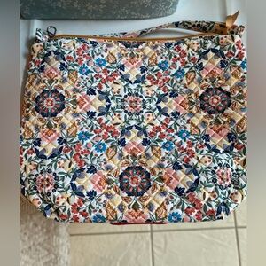 Vera Bradley Oversized Hobo Shoulder Bag in “Enchanted Mandala“ NWT  STUNNING